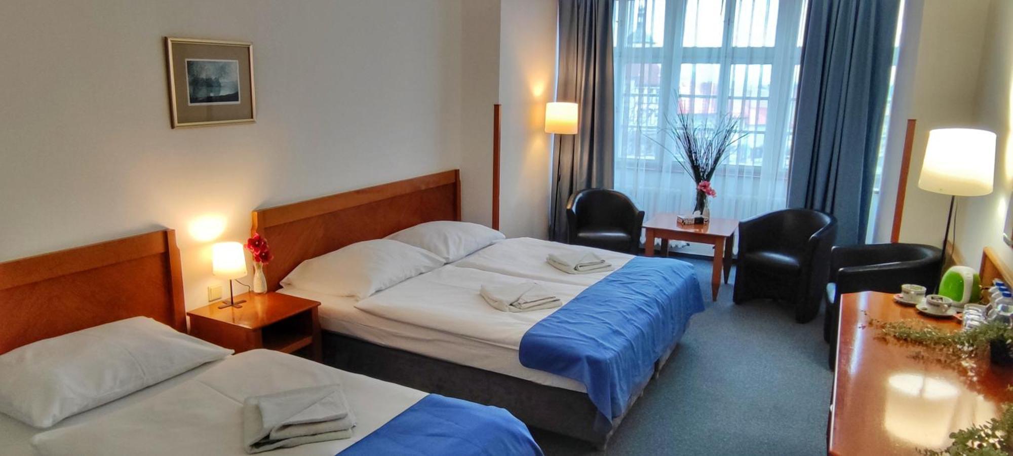 Hotel Magnolia Roudnice nad Labem Exterior photo