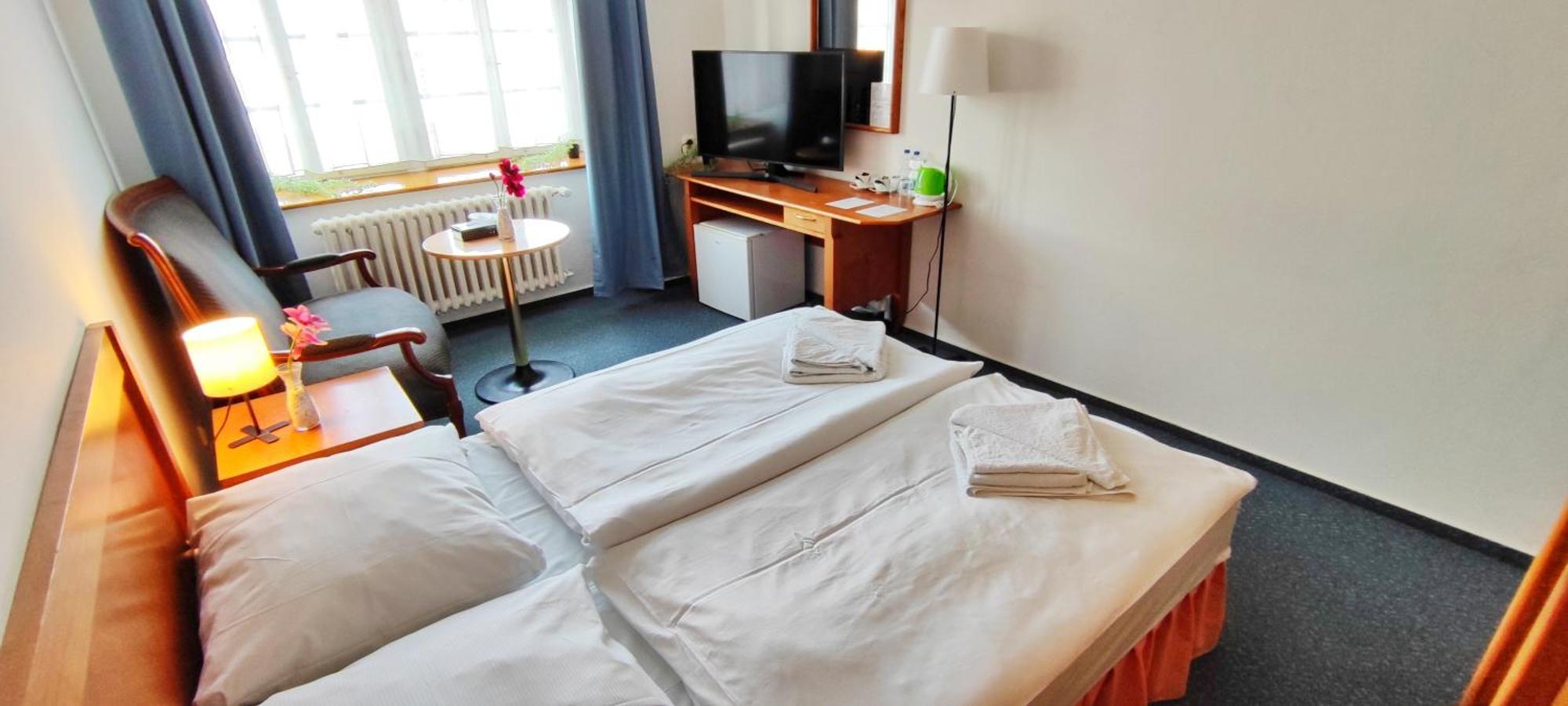Hotel Magnolia Roudnice nad Labem Exterior photo